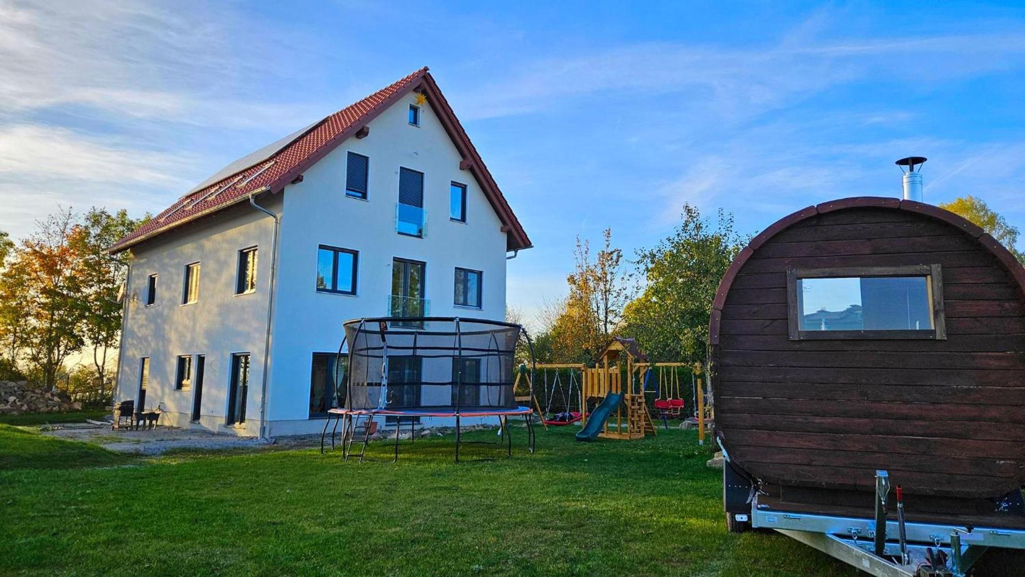 Traumschloesschen Eg Apartment Nossen Екстериор снимка